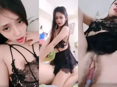 Alyana Lingerie Hitam Ngentot Liar Memek Basah